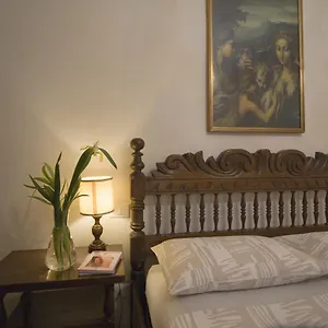 Apartment Stibbert, Florence