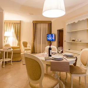 Apartment Residenza Marchesi Pontenani, Florence